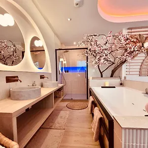 Blossom Suite-hyper Centre Jacuzzi Balcon Clim Lyon